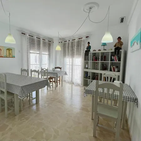 Conil - Con Bano Privado En El Centro De Conil Konukevi