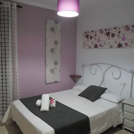 Conil - Con Bano Privado En El Centro De Conil Konukevi Conil De La Frontera